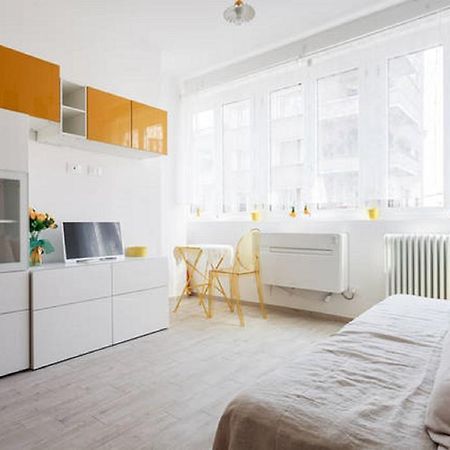 Riva Reno Apartments Bologna Exterior photo